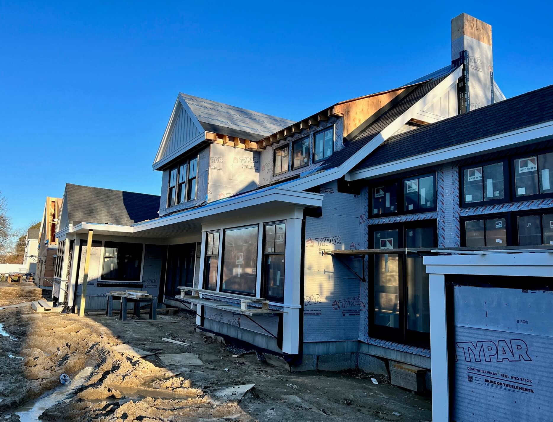 TYPAR® DRAINABLEWRAP™ PEEL AND STICK FOR CAPE COD CUSTOM HOME